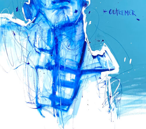 Outremer  4